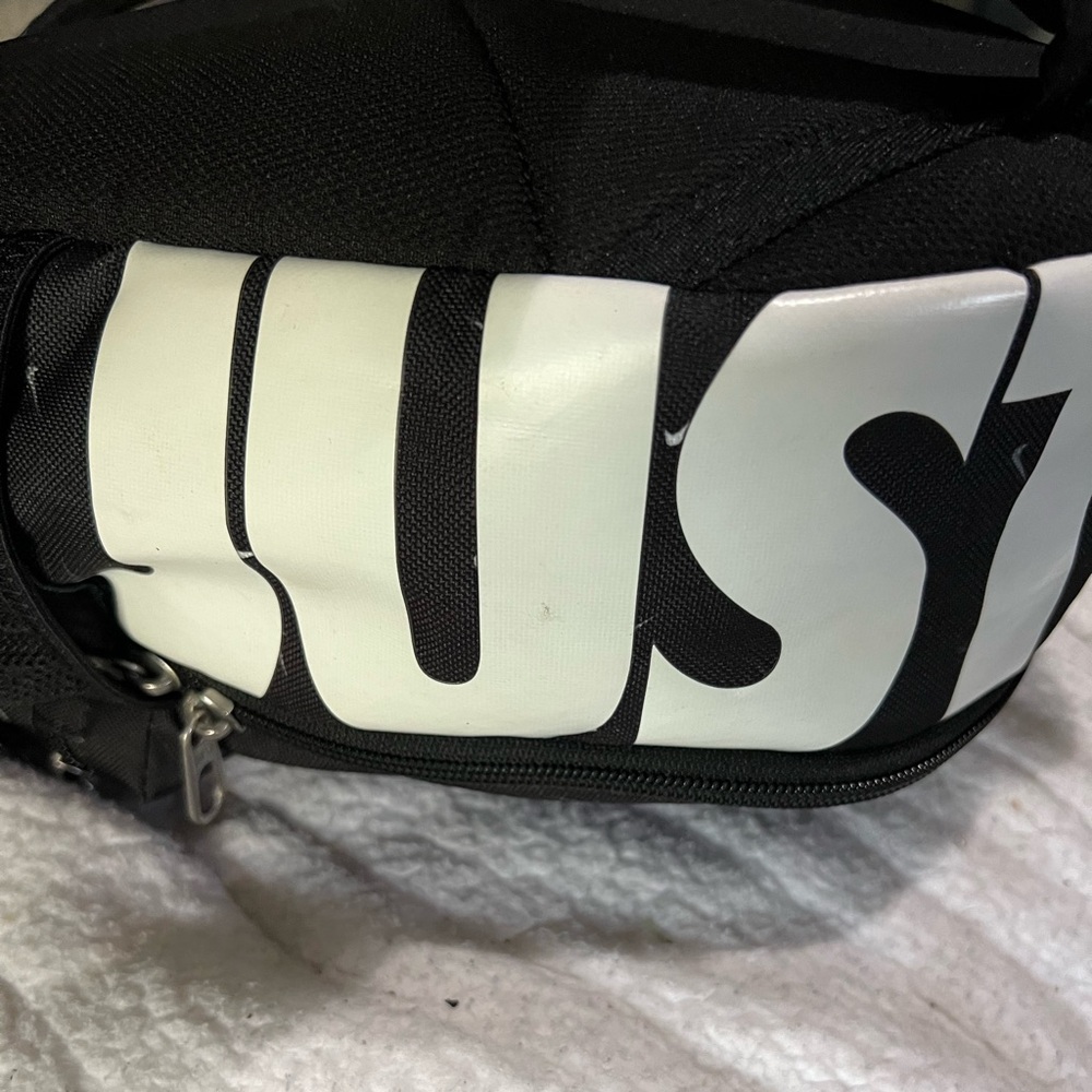 Nike Mini Backpack - Picture 4 of 5
